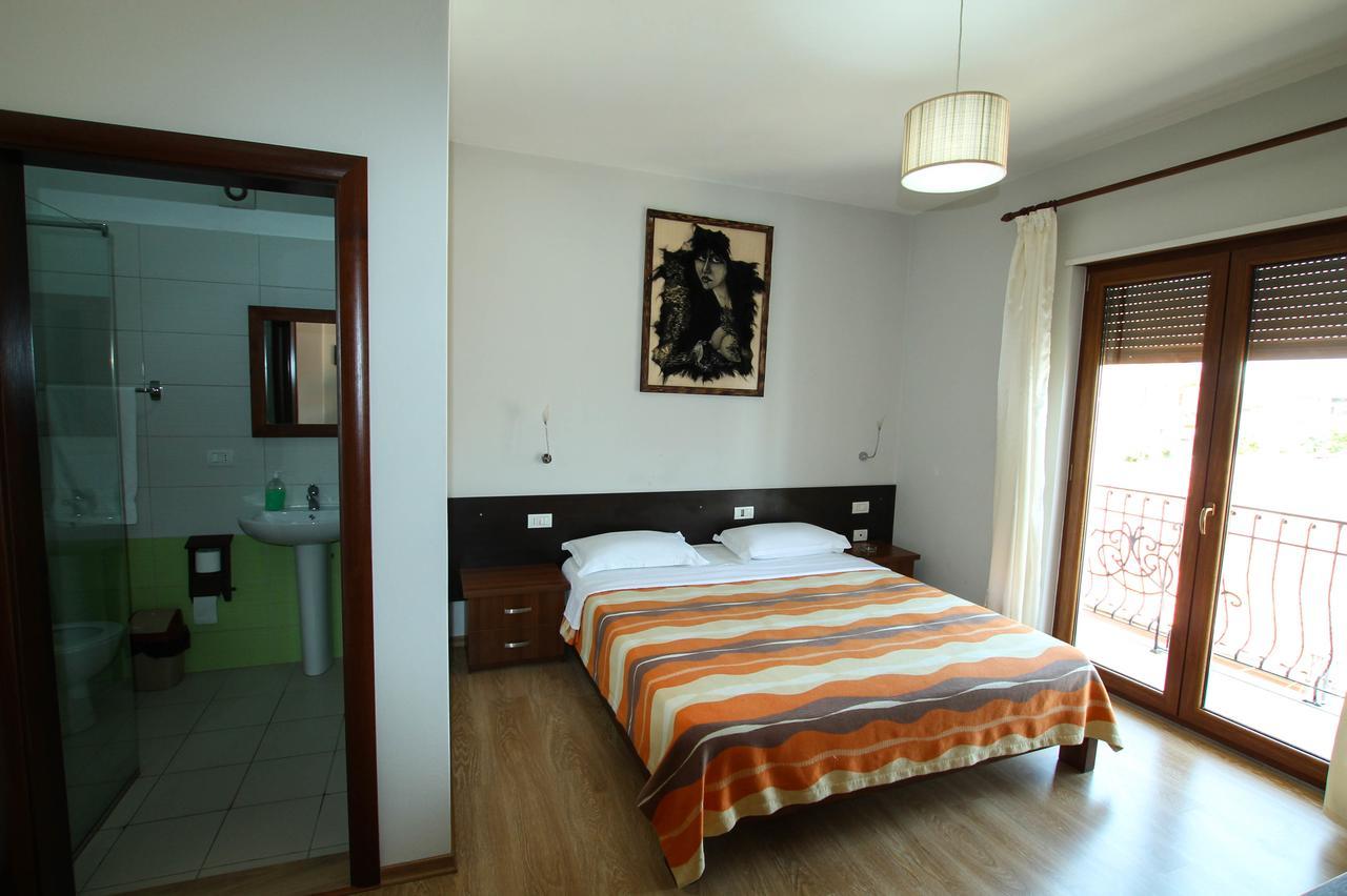 Hotel Eposi Shkoder Exterior photo