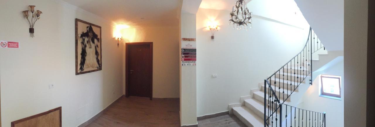 Hotel Eposi Shkoder Exterior photo